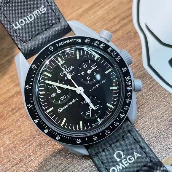 Omega Other - Swatch x Omega Moonswatch Moonshine Gold Suiza